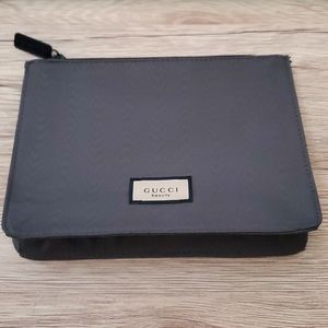 New never used GUCCI dark grey pouch clutch bag  8x6